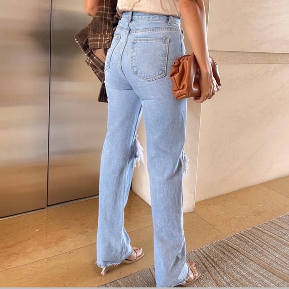 High Waisted Denim - Picture 4 of 9
